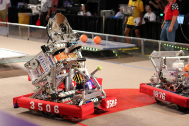 Stanley Schoolkids Building Robots