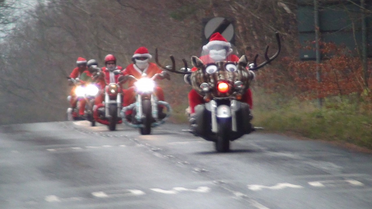 Santas Riding Across Consett To Raise Money For The Brain Tumour Research Charity