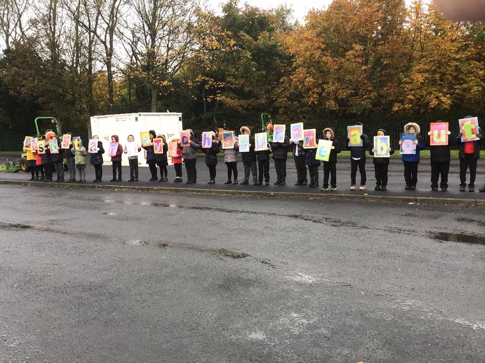 East Stanley School Takes It's Music Lessons Outdoors