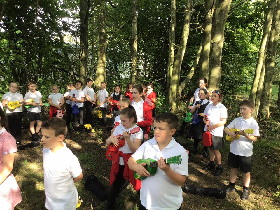 East Stanley School Takes It's Music Lessons Outdoors