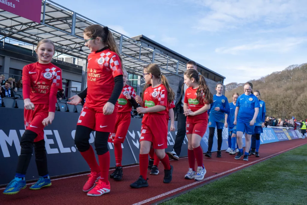 Brandon Girls FC Celebrate WSL Experience Through Specsavers Partnership