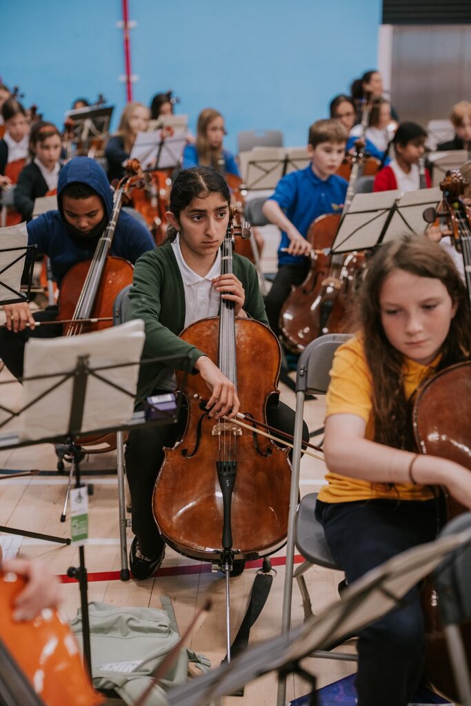 Over 400 Young Edinburgh Musicians Join Benedetti Foundation for Unforgettable Strings Day