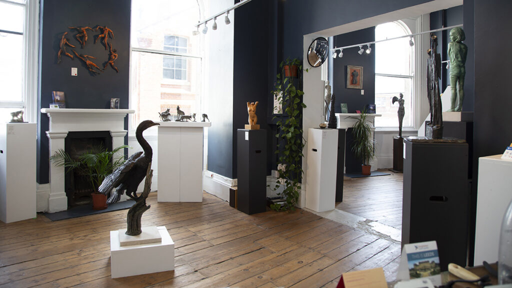 Leeds Sculpture Gallery Hosts Unique Wine and Art Experience