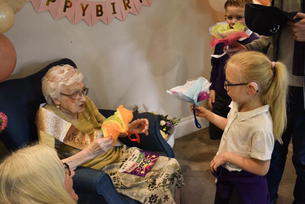 Percy Hedley BSL Choir Helps Celebrate Maisie’s 100th in Touching Style