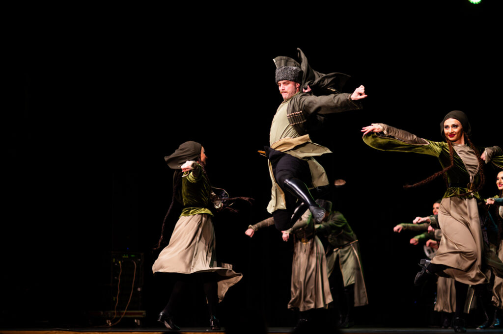 Georgian State Ballet ensemble, Aphkhazeti