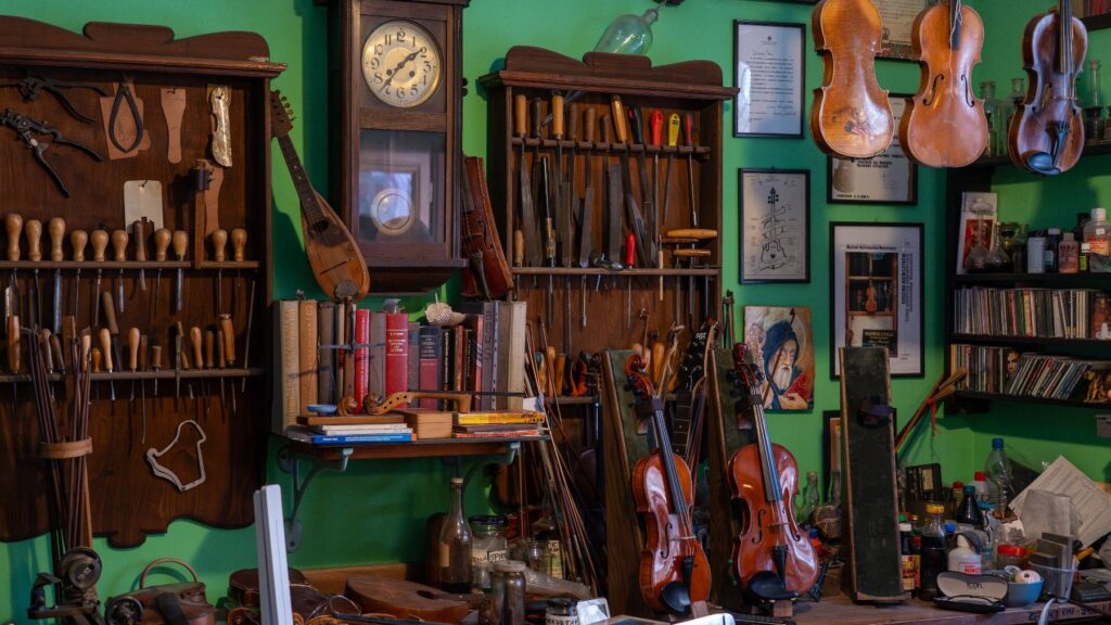 The Oldest Violin Workshop in Poland: 140 Years of Niewczyk i Synowie in Poznań