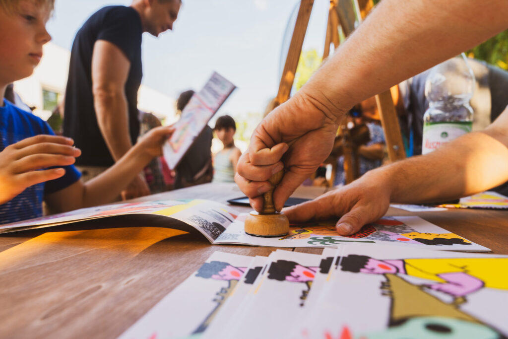 Creative Saturdays with Estrada Poznańska: Free Family Activities in Poznań