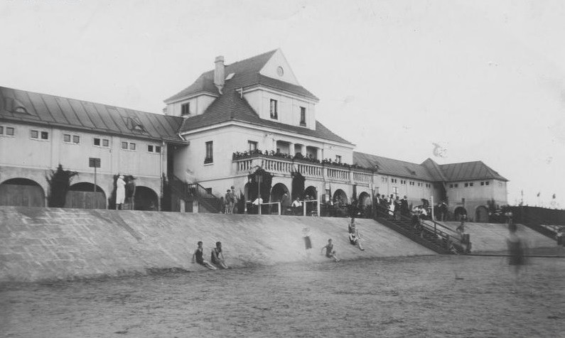 100 Years of the River Baths in Poznań