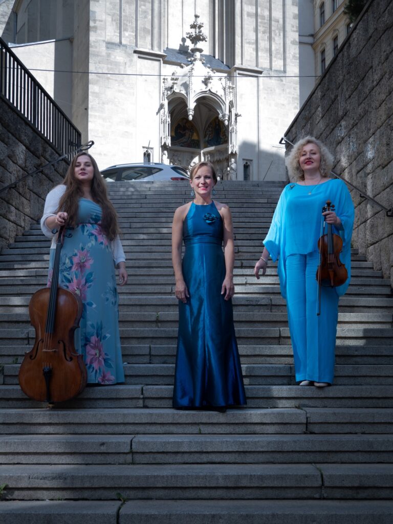 Trio Pontis.