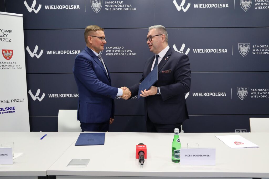 Sports funding agreement in Greater Poland.