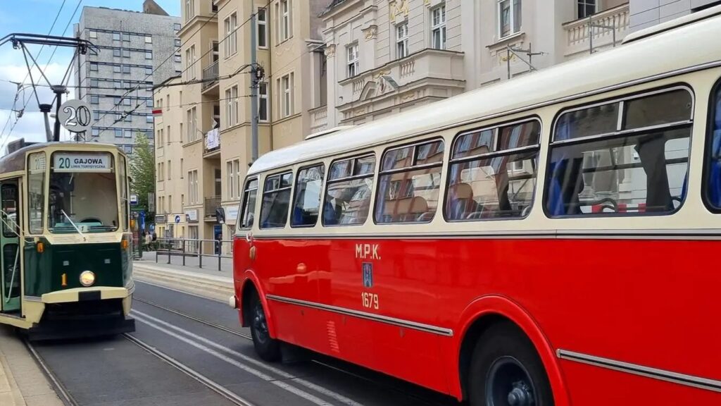 Discover Poznań through its tourist lines!