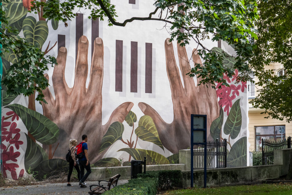 Poznan Murals: A Poznan Street Art Guide Beyond the Old Town