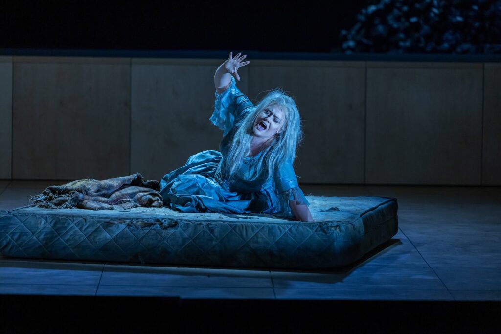 Manon Lescaut in Teatr Wielki