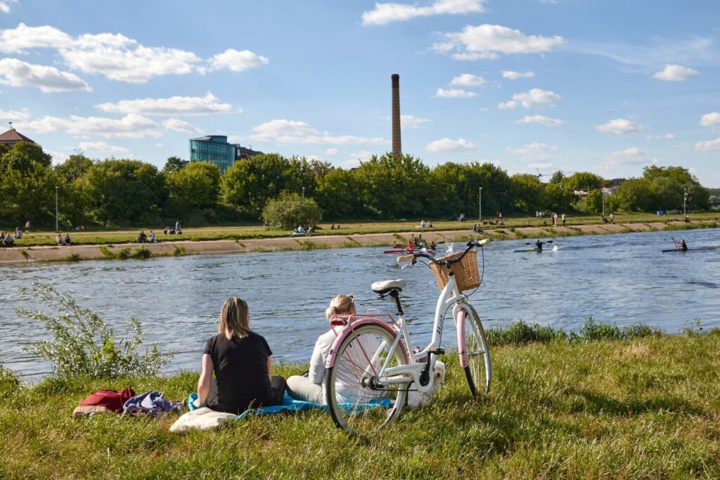 Best cycling routes in Poznań: where to start the bike season in spring
