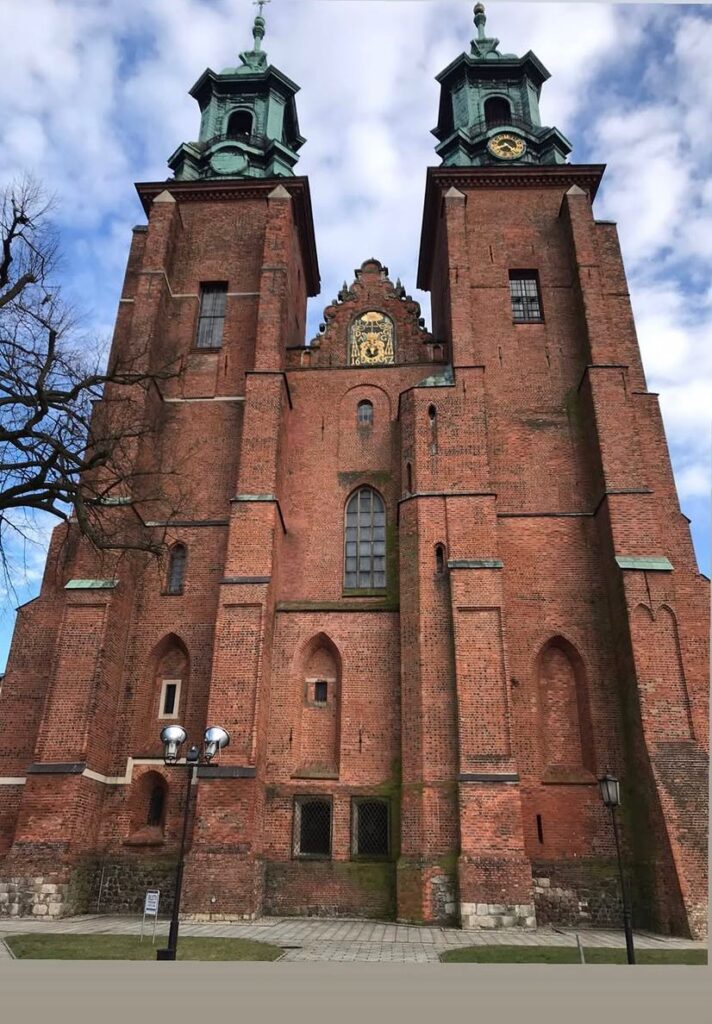 Best Day Trips from Poznań: Cities You Can Visit in Under 2 Hours