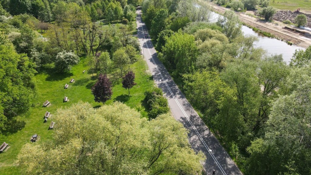 Running Trails in Poznań: Wartostrada