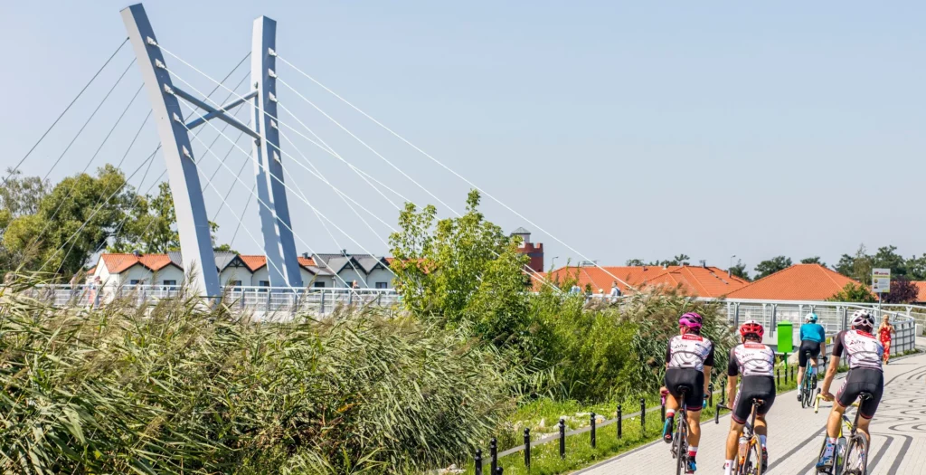 Best cycling routes in Poznań: where to start the bike season in spring