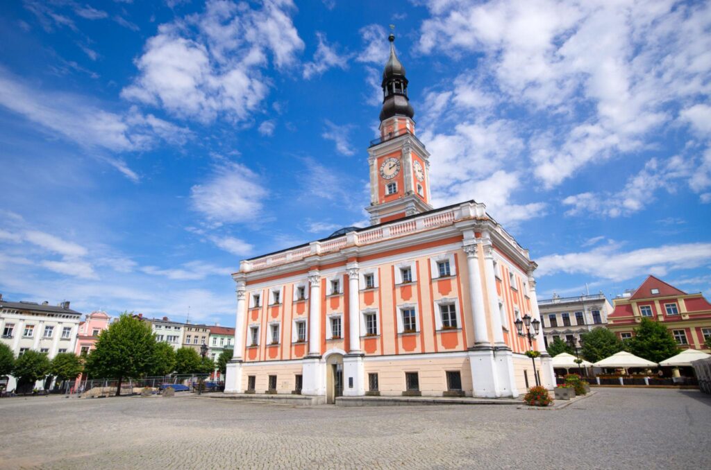 Best Day Trips from Poznań: Cities You Can Visit in Under 2 Hours