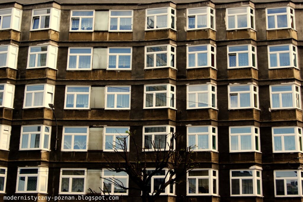 3 Must-Do Walking Trails in Poznań for Architecture Lovers