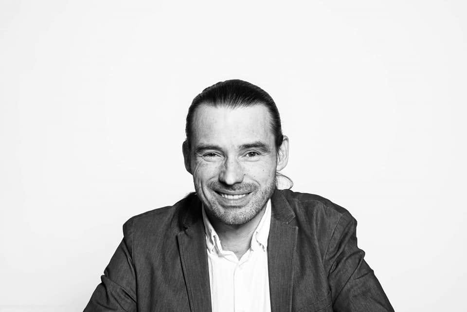Paweł Sakowski.