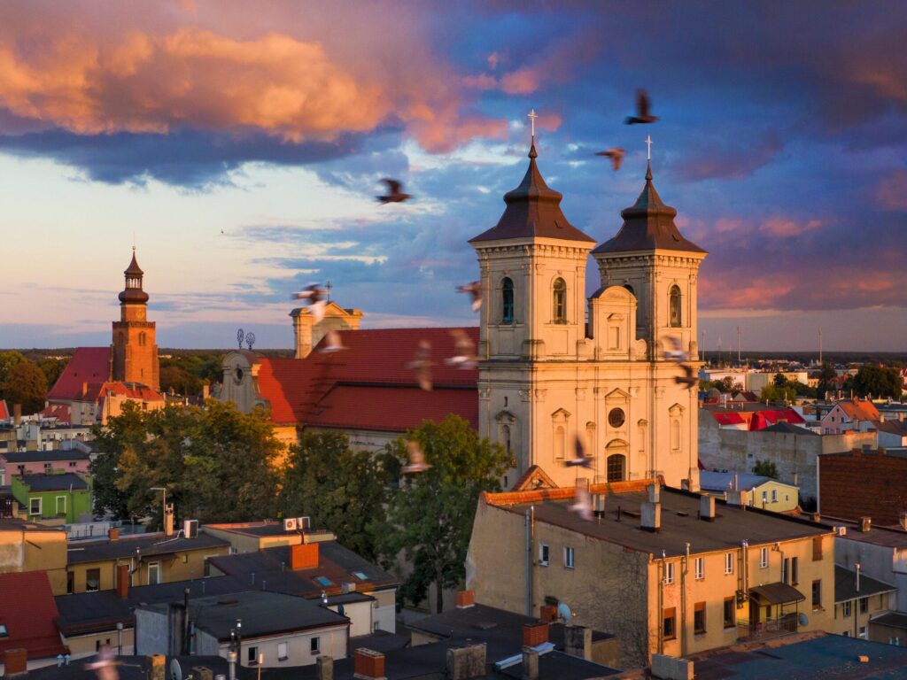 Best Day Trips from Poznań: Cities You Can Visit in Under 2 Hours