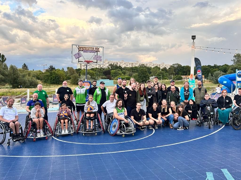 Trening Bez Barier Basketball Team