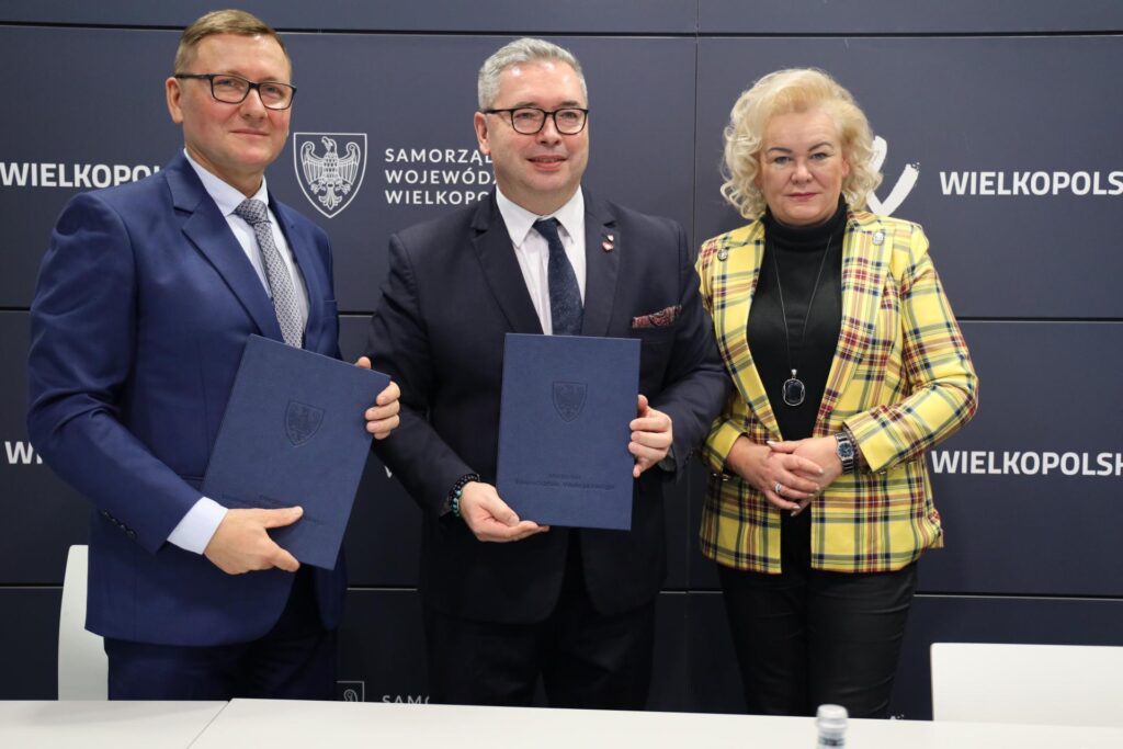 Sports funding agreement in Greater Poland.