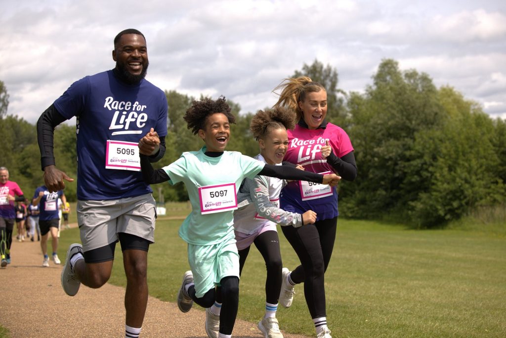 The Traitors Star Leanne Quigley Backs Race for Life in Sunderland