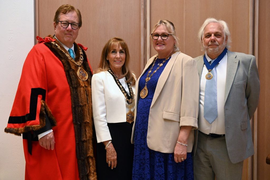 Robert Hutchinson and Glenda Hall Begin New Roles as Sunderland Mayor and Mayoress