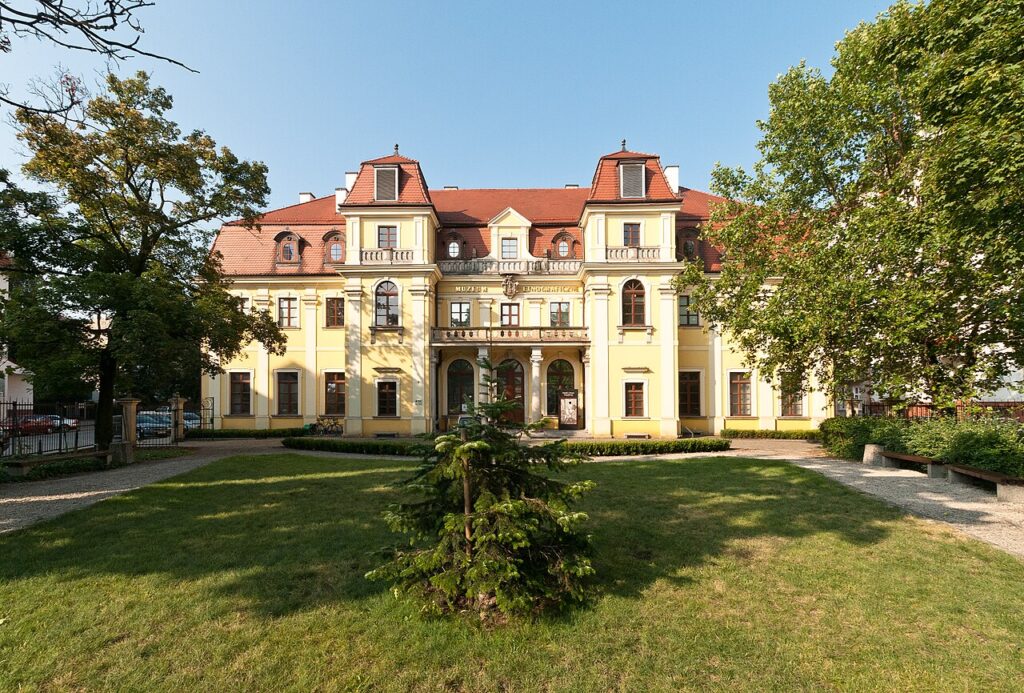 Etnographic Museum in Wroclaw - credit: Garzena, CC BY-SA 3.0
